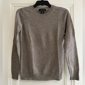 Tahari 100% Cashmere Women’s Light Brown Sweater - Size XS